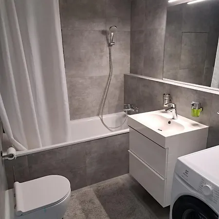 Apartment Modern In Location Bratislava